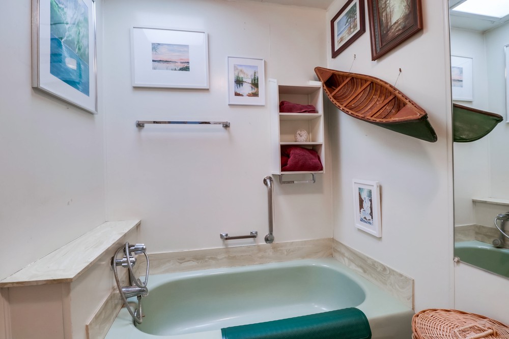Virtual tour photo 31 of 41 for 5032 Old Cliffs Rd