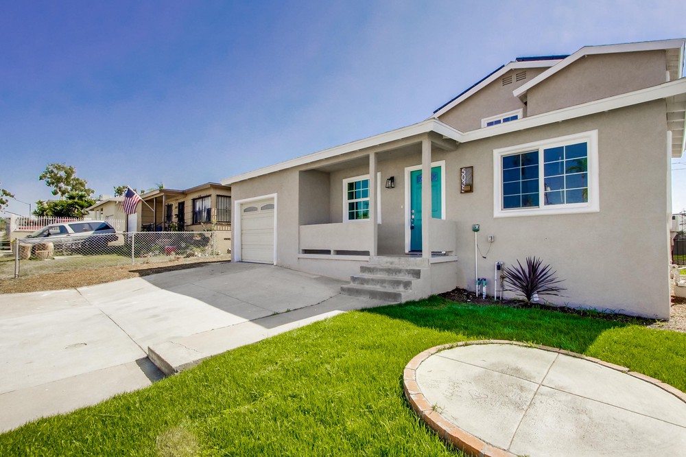 Virtual tour photo 3 of 62 for 5035 Elm St