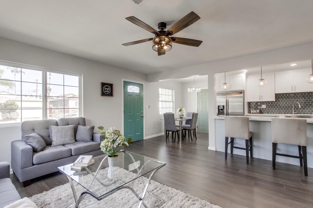 Virtual tour photo 13 of 62 for 5035 Elm St