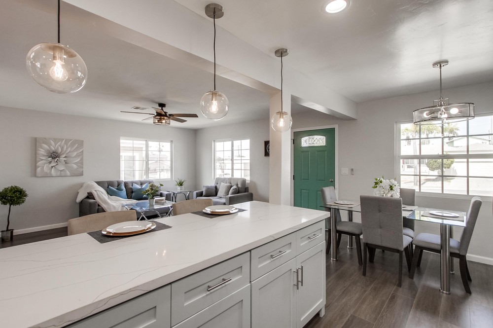 Virtual tour photo 15 of 62 for 5035 Elm St