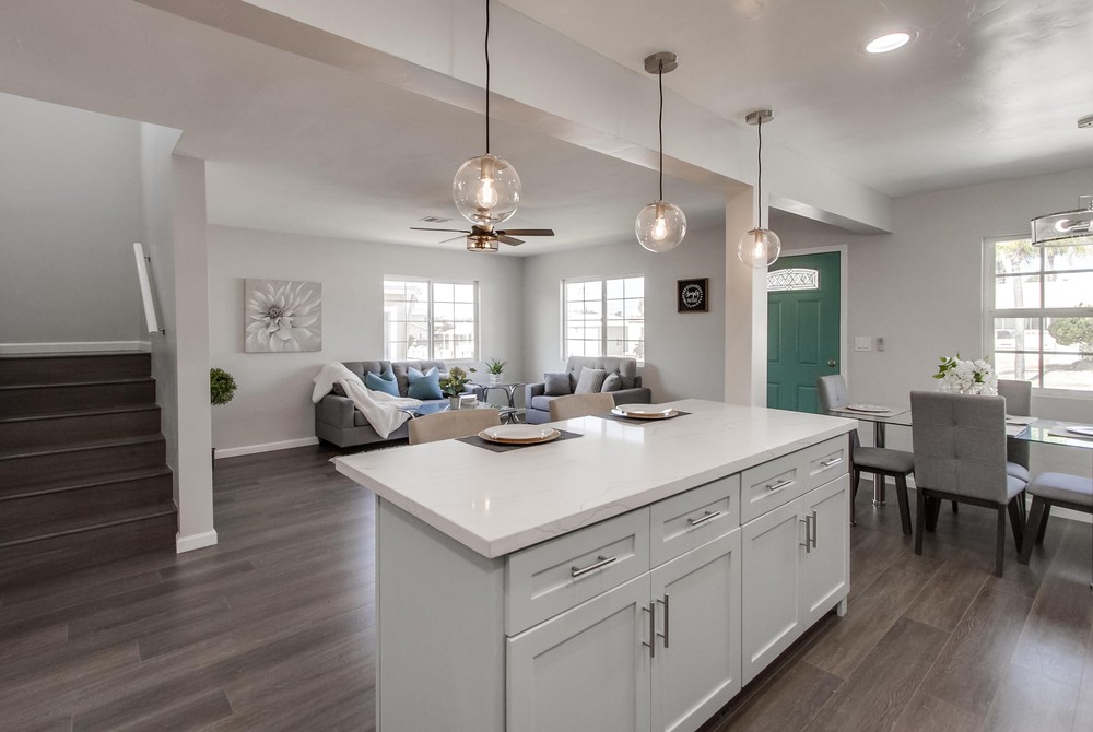 Virtual tour photo 22 of 62 for 5035 Elm St
