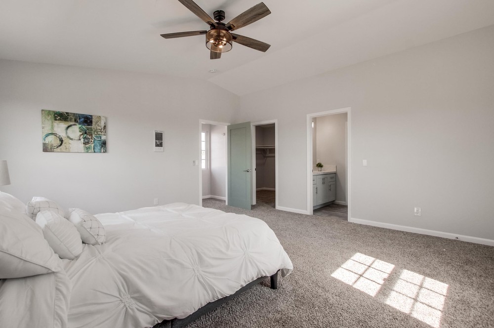 Virtual tour photo 35 of 62 for 5035 Elm St