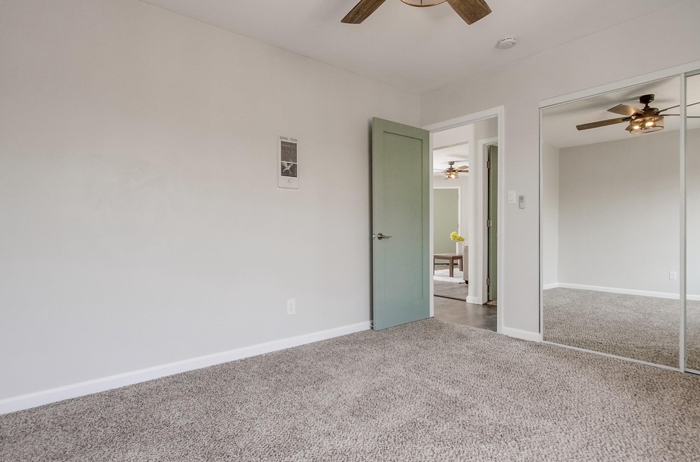 Virtual tour photo 49 of 62 for 5035 Elm St
