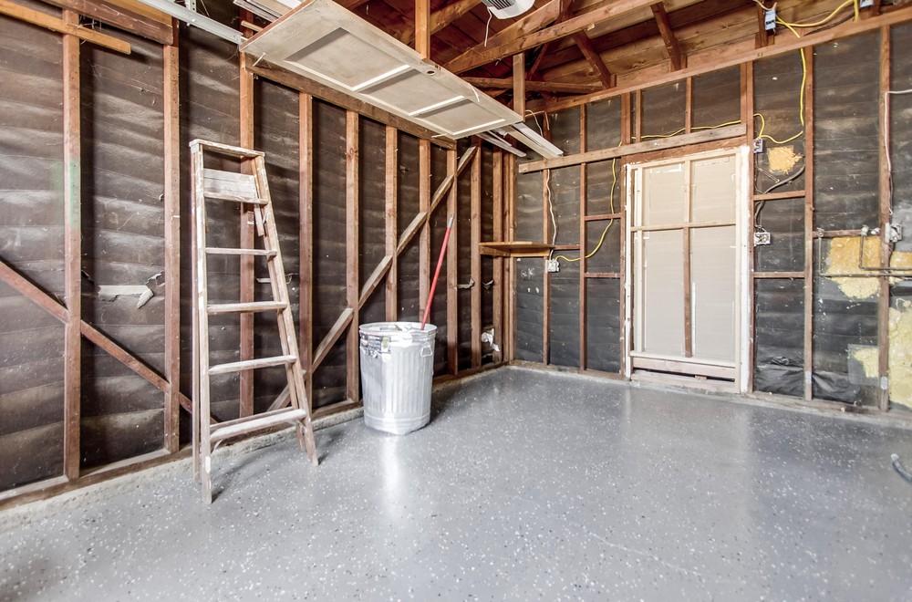 Virtual tour photo 55 of 62 for 5035 Elm St