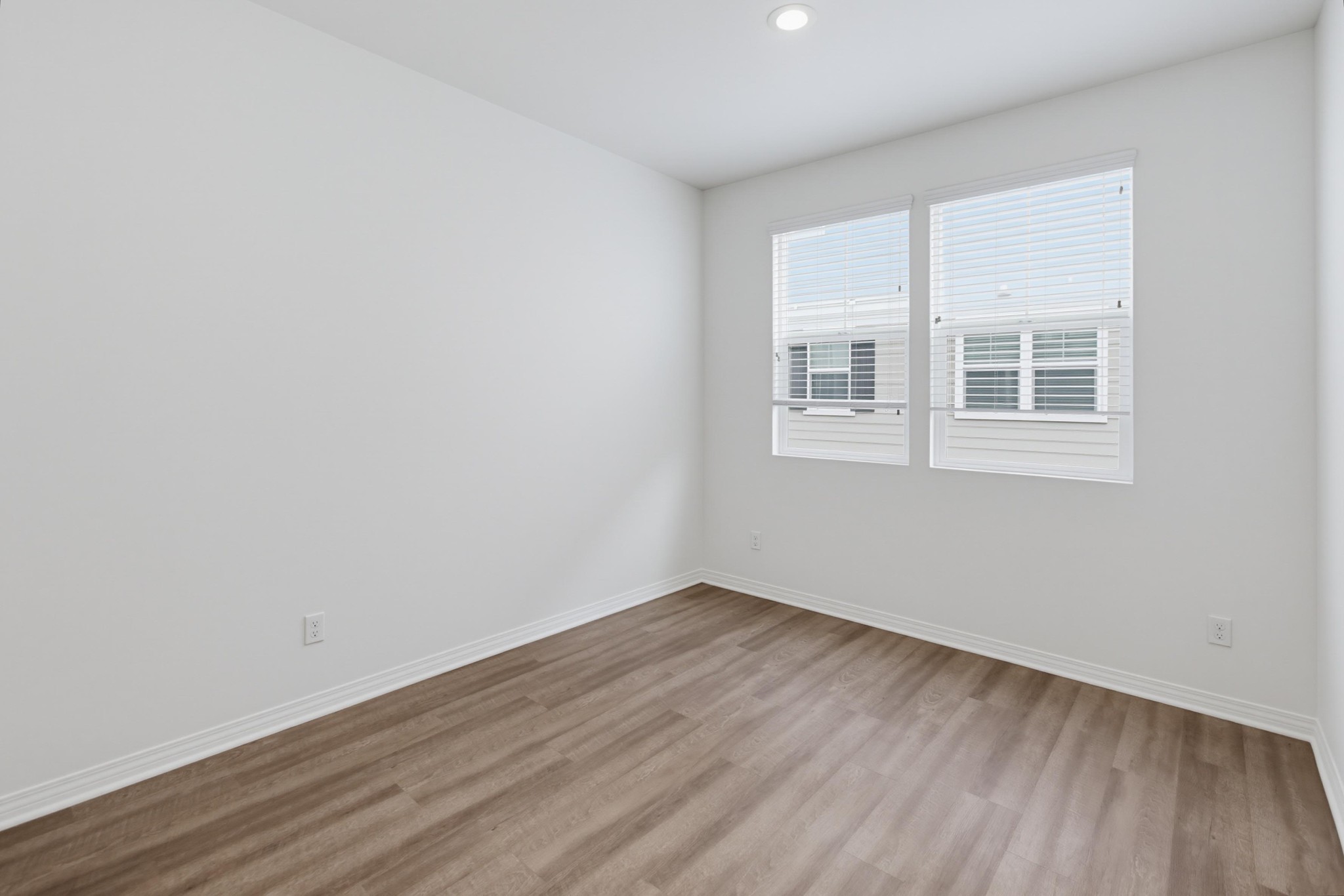 Virtual tour photo 16 of 67 for 504 Hummingbird Ln