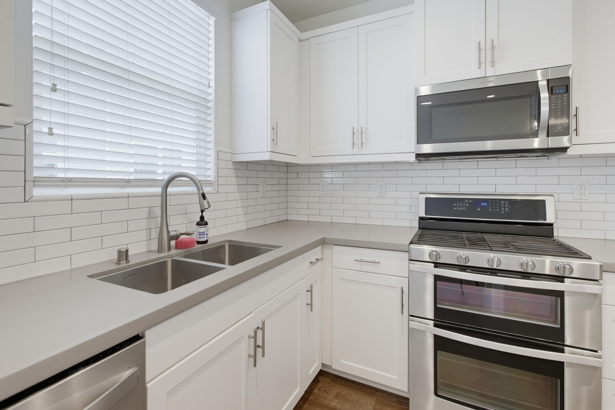 Virtual tour photo 18 of 67 for 504 Hummingbird Ln