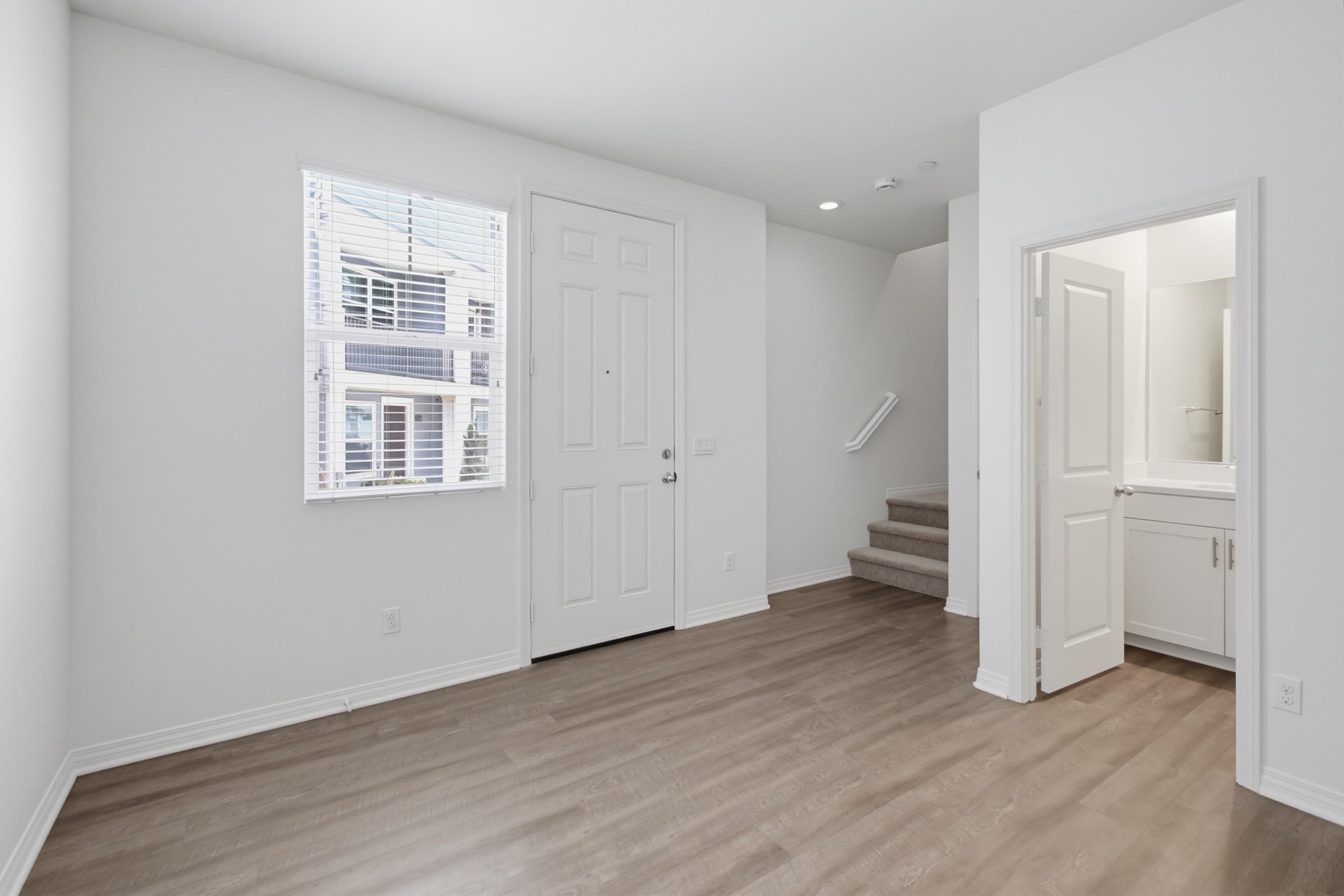 Virtual tour photo 43 of 67 for 504 Hummingbird Ln