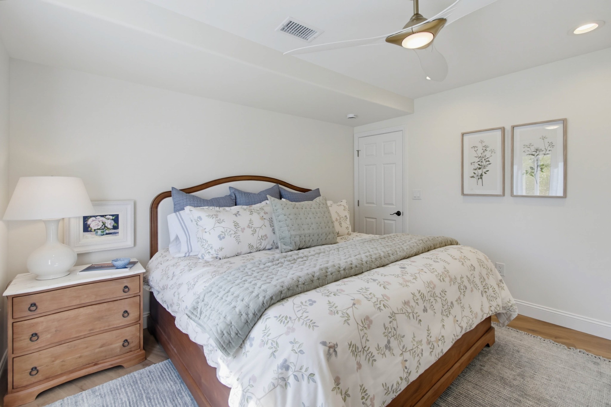 Virtual tour photo 51 of 131 for 5040 Colina Dr