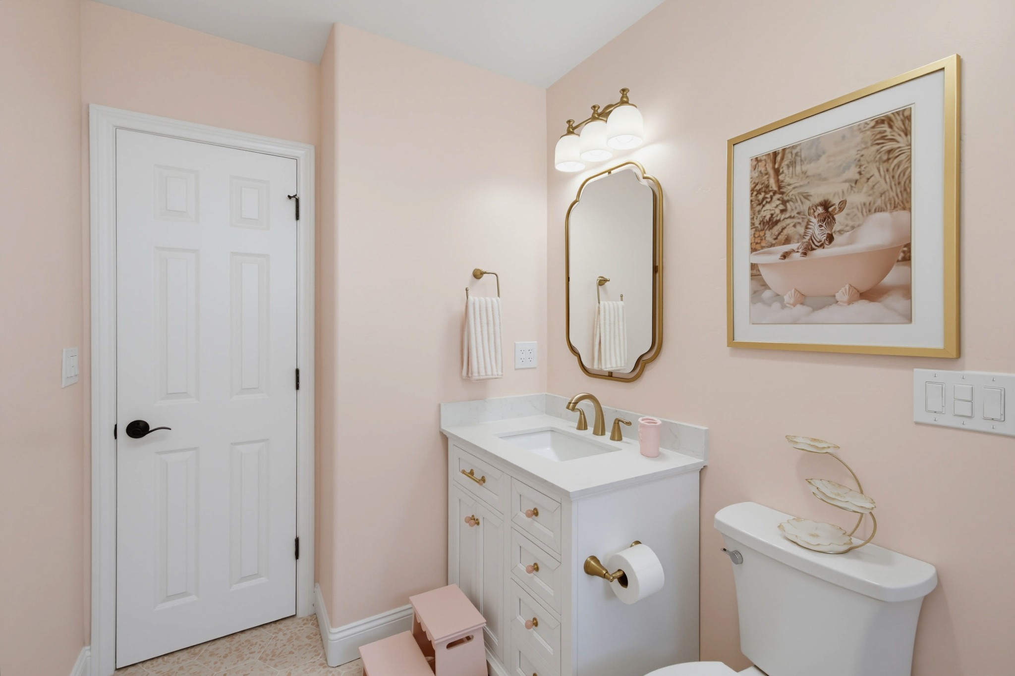 Virtual tour photo 69 of 131 for 5040 Colina Dr