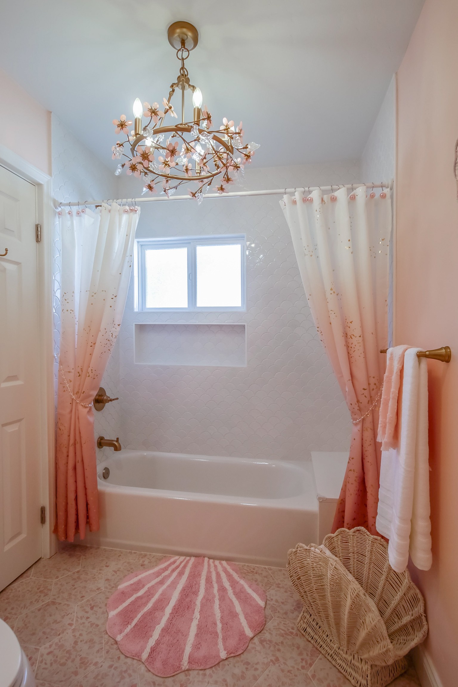Virtual tour photo 74 of 131 for 5040 Colina Dr