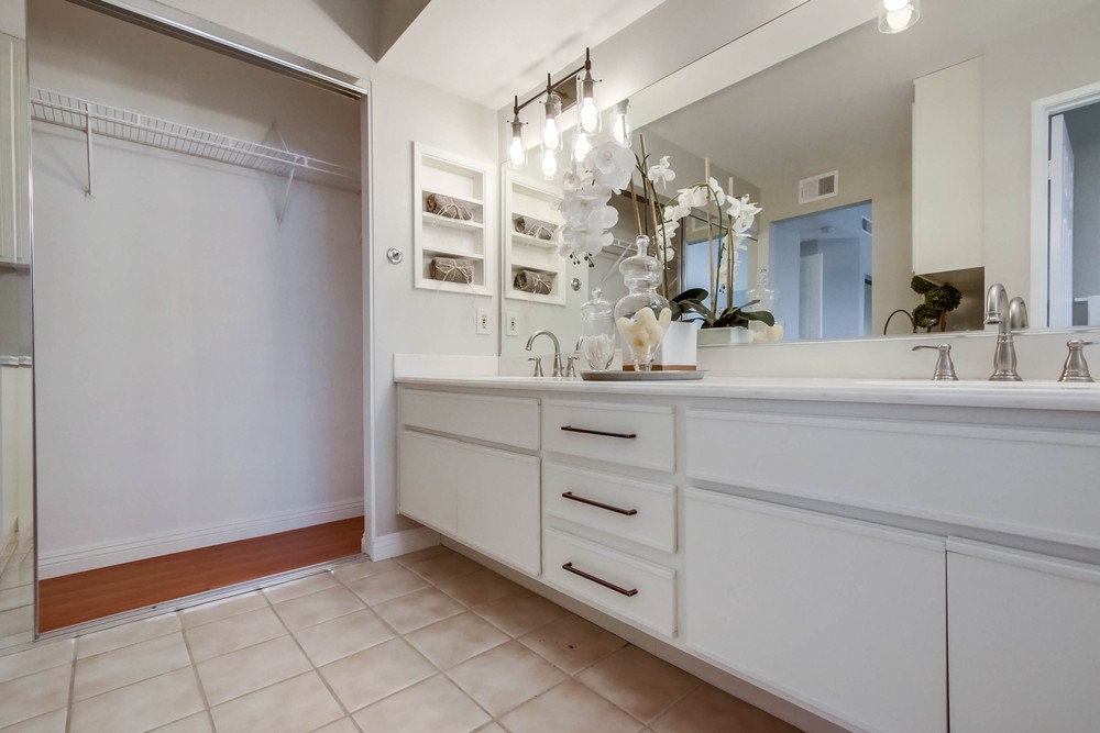 Virtual tour photo 34 of 52 for 5044 Camino Playa Acapulco
