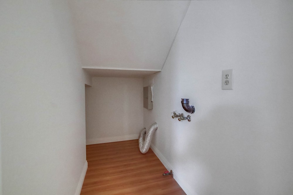 Virtual tour photo 45 of 52 for 5044 Camino Playa Acapulco