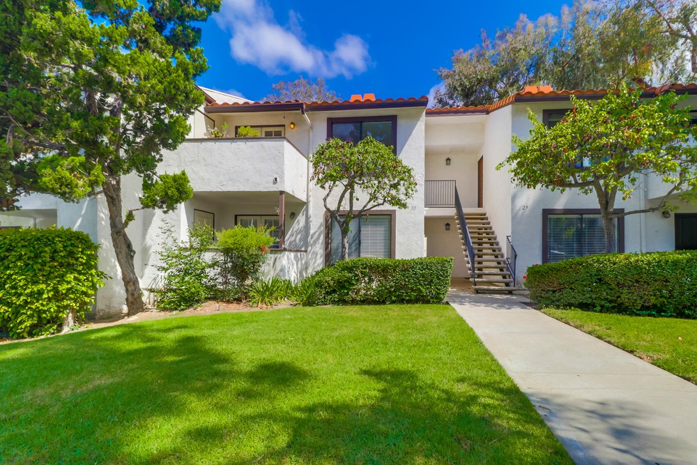 Virtual tour photo 3 of 40 for 5045 Collwood Way