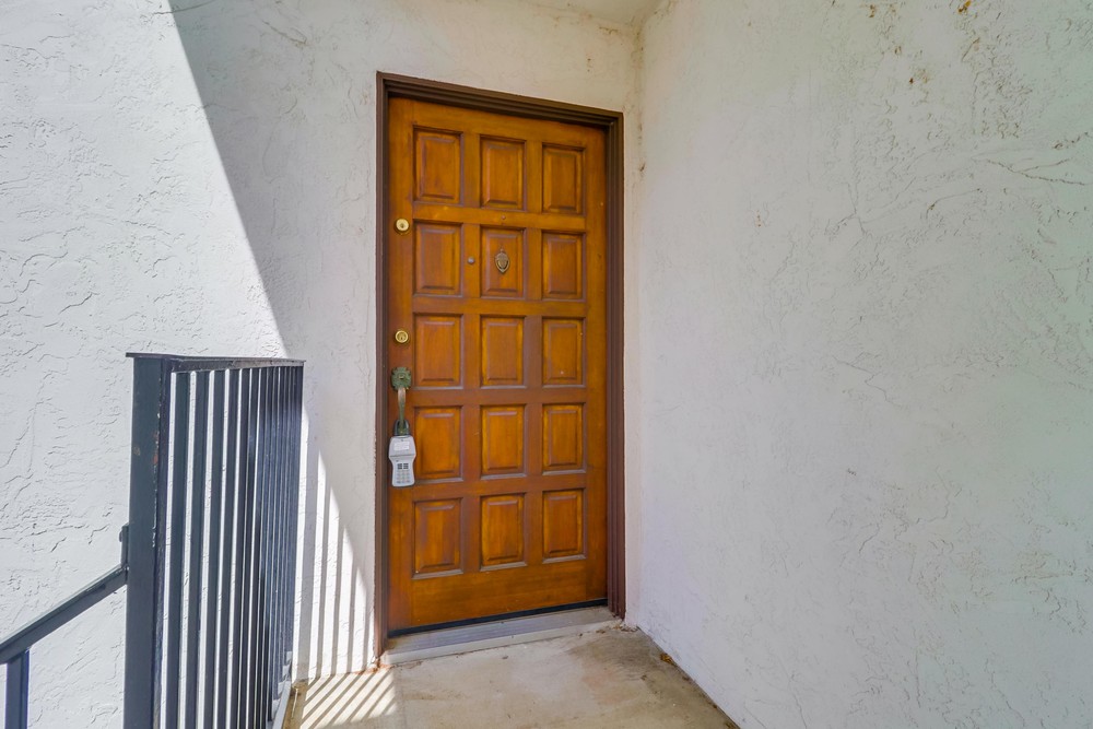 Virtual tour photo 6 of 40 for 5045 Collwood Way