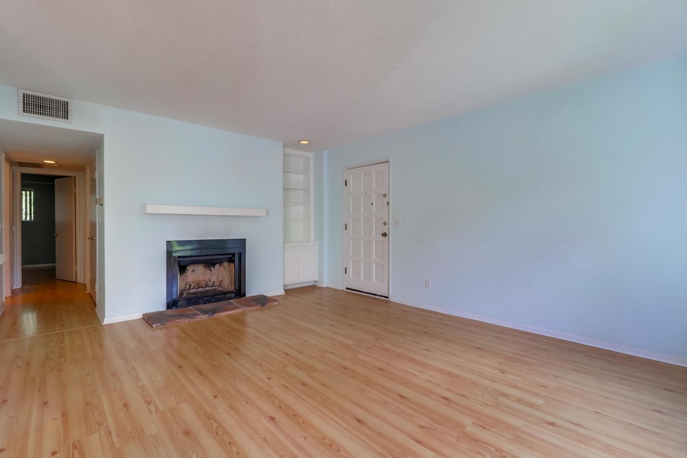 Virtual tour photo 9 of 40 for 5045 Collwood Way