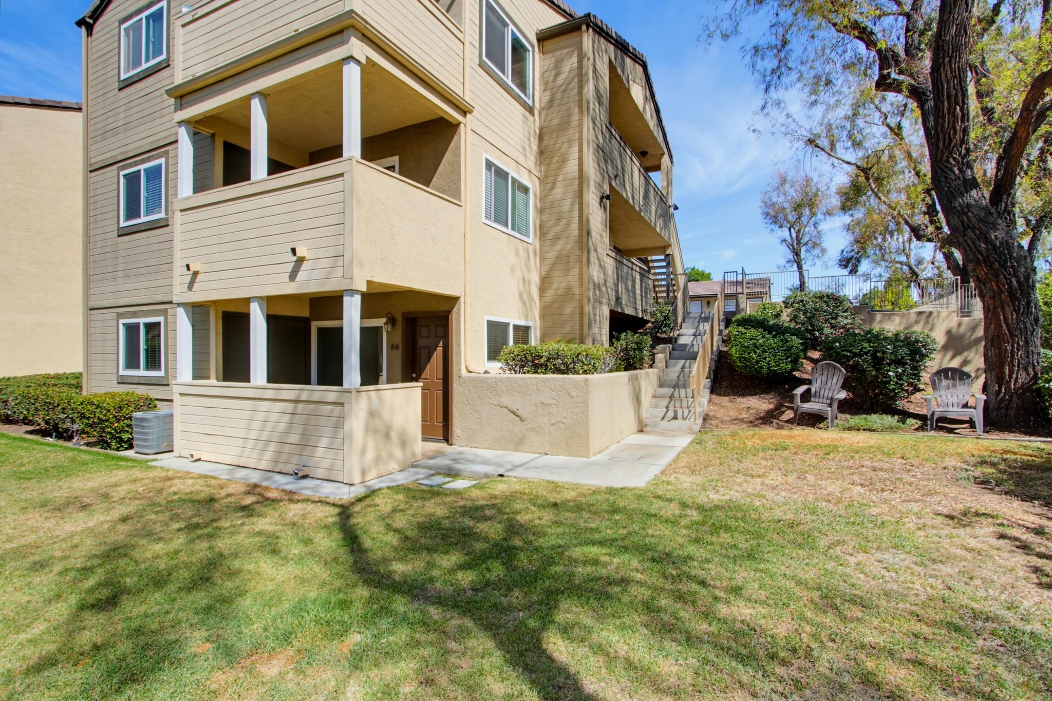 Virtual tour photo 1 of 43 for 5046 Los Morros Way