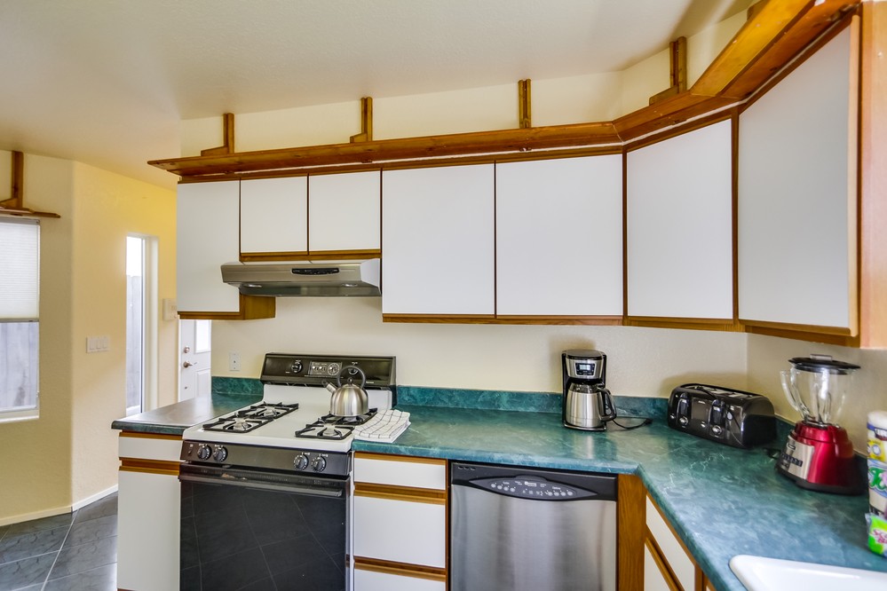 Virtual tour photo 16 of 44 for 5049 Narragansett Avenue