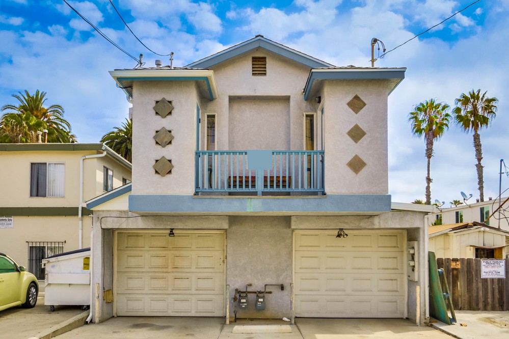 Virtual tour photo 41 of 44 for 5049 Narragansett Avenue