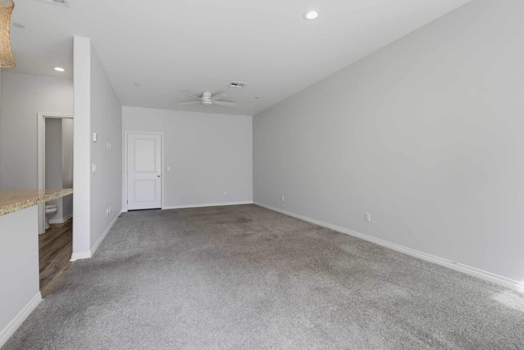 Virtual tour photo 7 of 49 for 505 Turnstone Ln