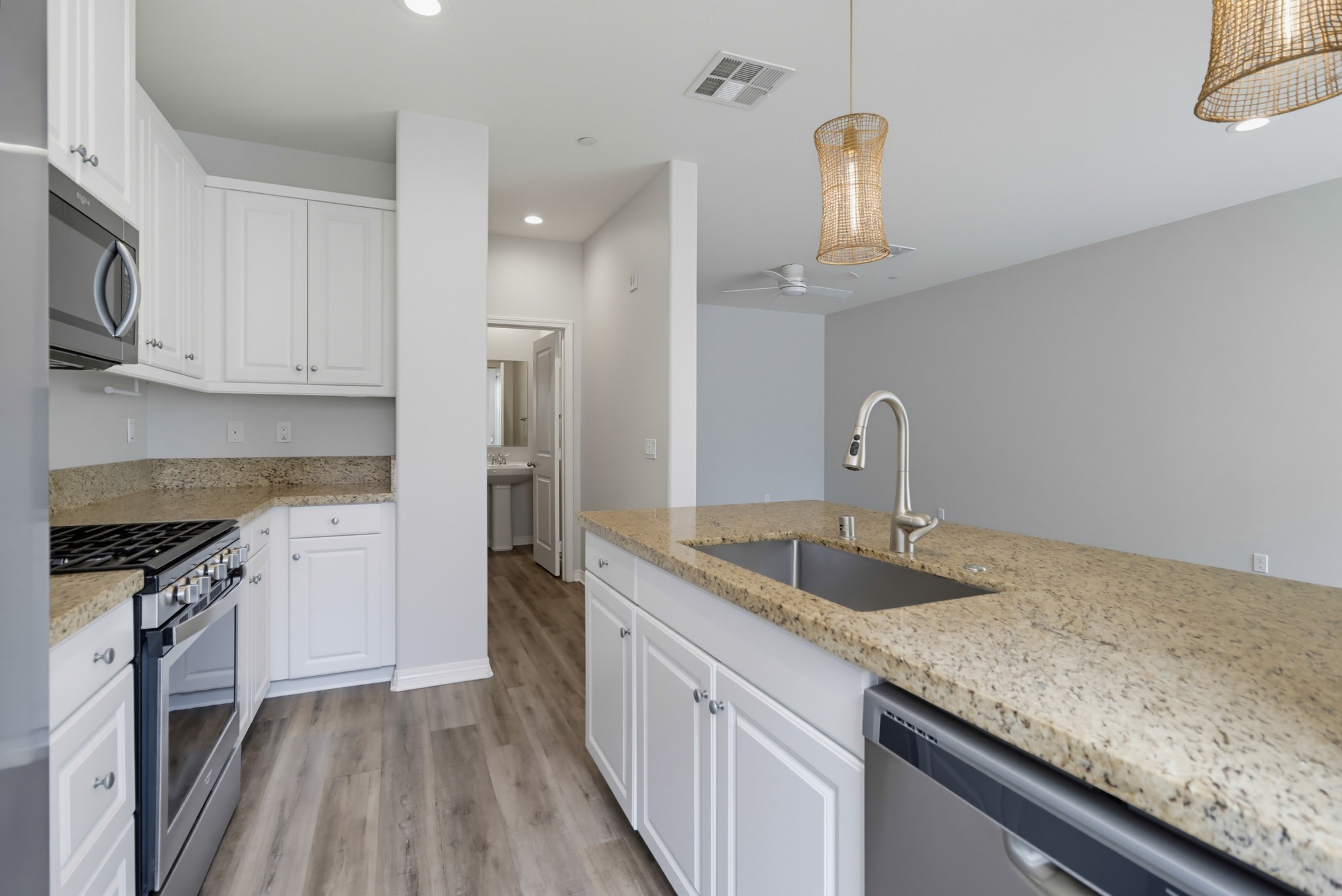 Virtual tour photo 15 of 49 for 505 Turnstone Ln