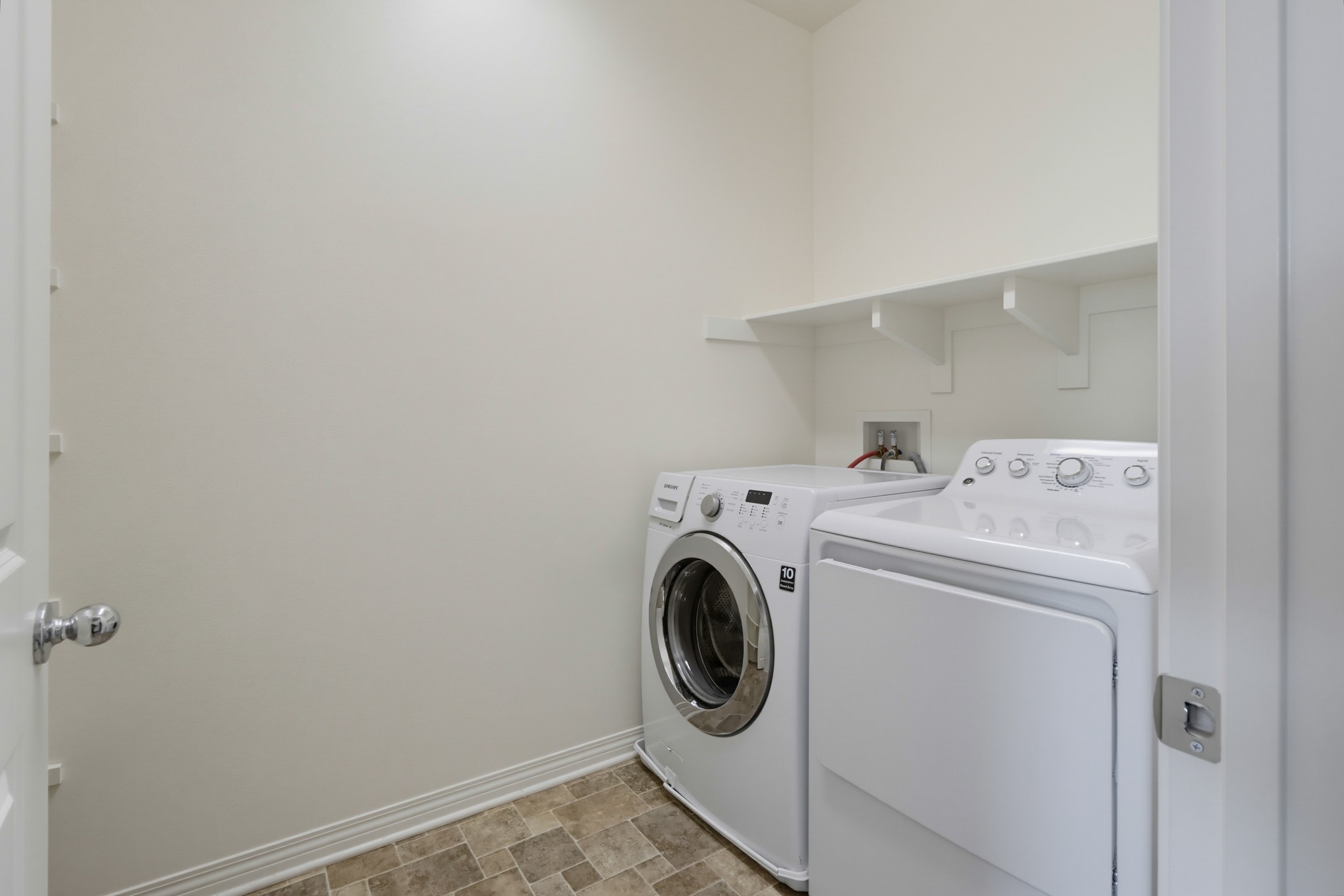 Virtual tour photo 39 of 49 for 505 Turnstone Ln