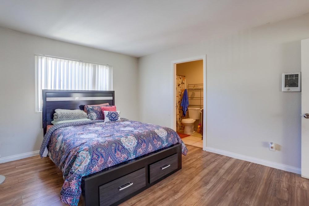 Virtual tour photo 13 of 18 for 5050 A St #10