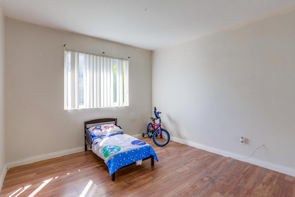Virtual tour photo 16 of 18 for 5050 A St #10