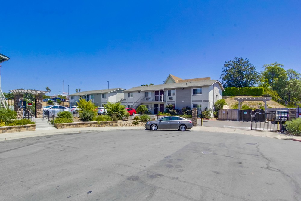 Virtual tour photo 1 of 28 for 5050 A St APT 11
