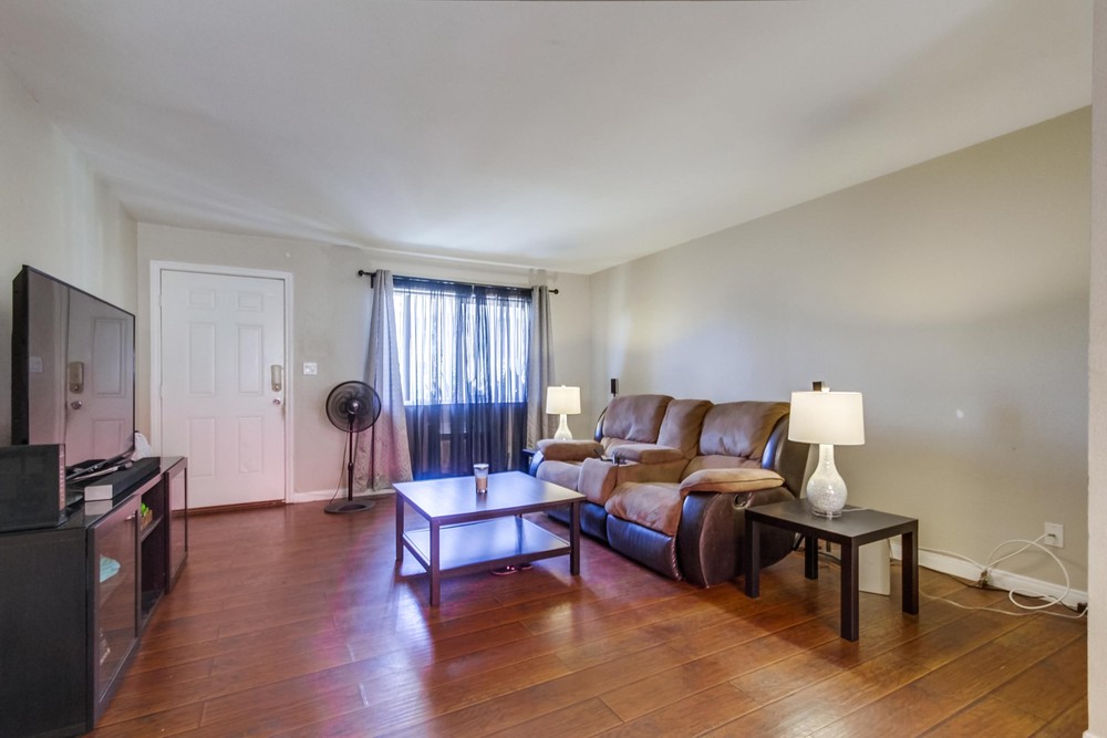 Virtual tour photo 11 of 28 for 5050 A St APT 11