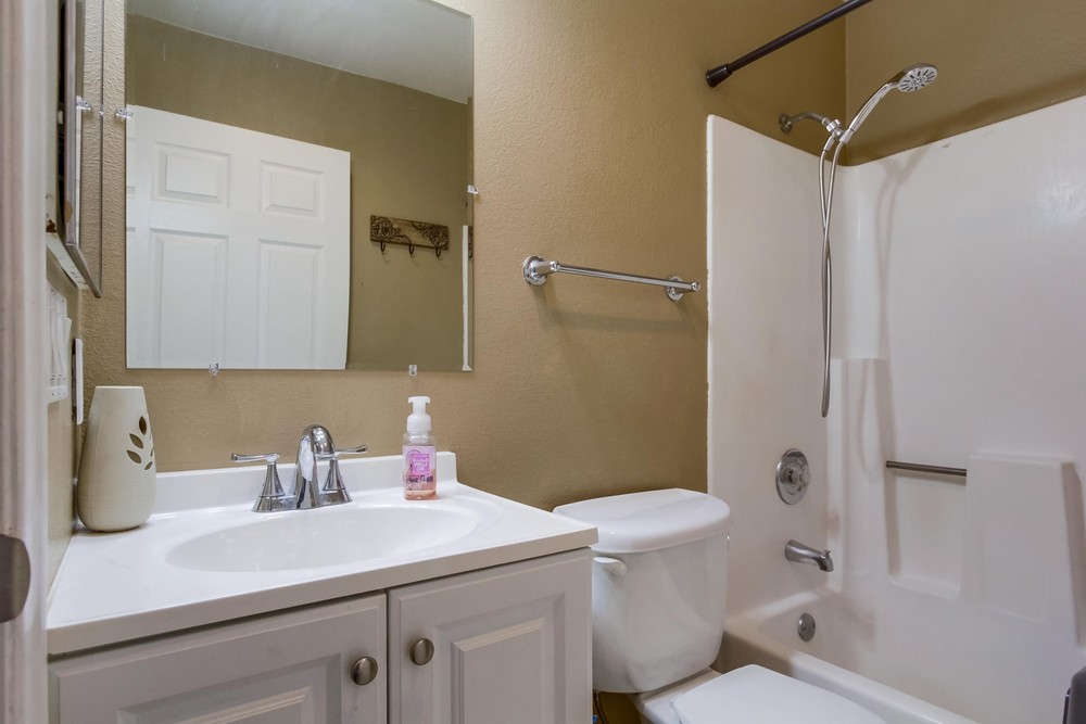 Virtual tour photo 23 of 28 for 5050 A St APT 11