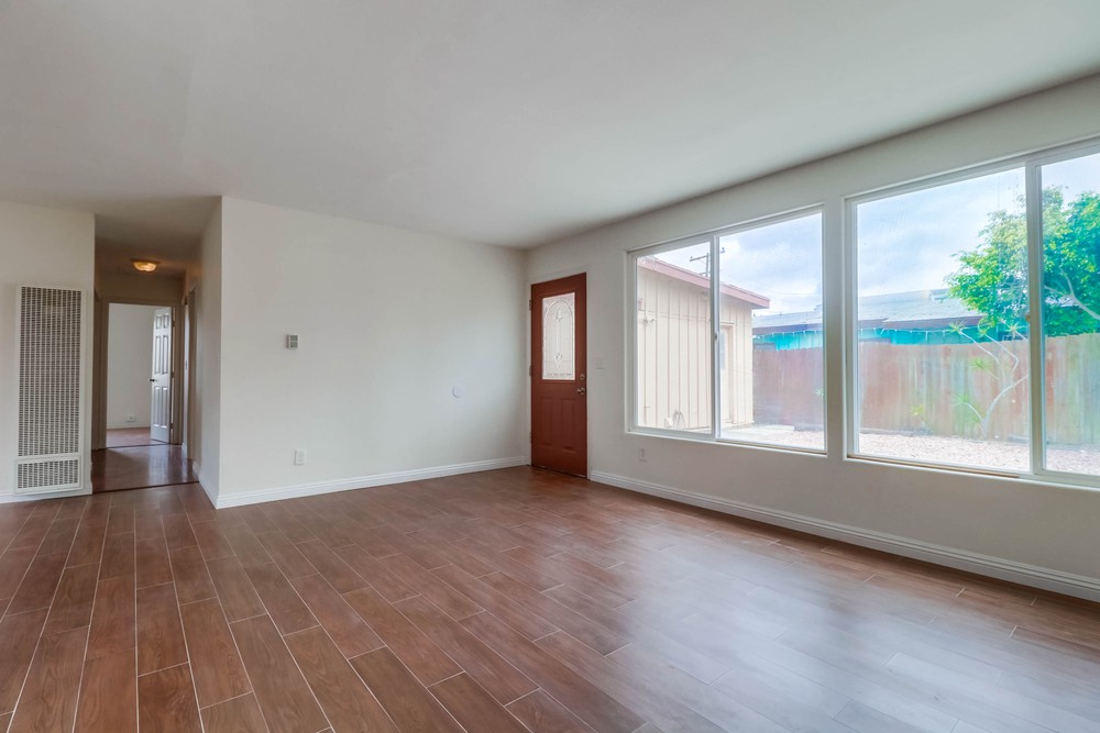 Virtual tour photo 11 of 38 for 5052 Capehart St