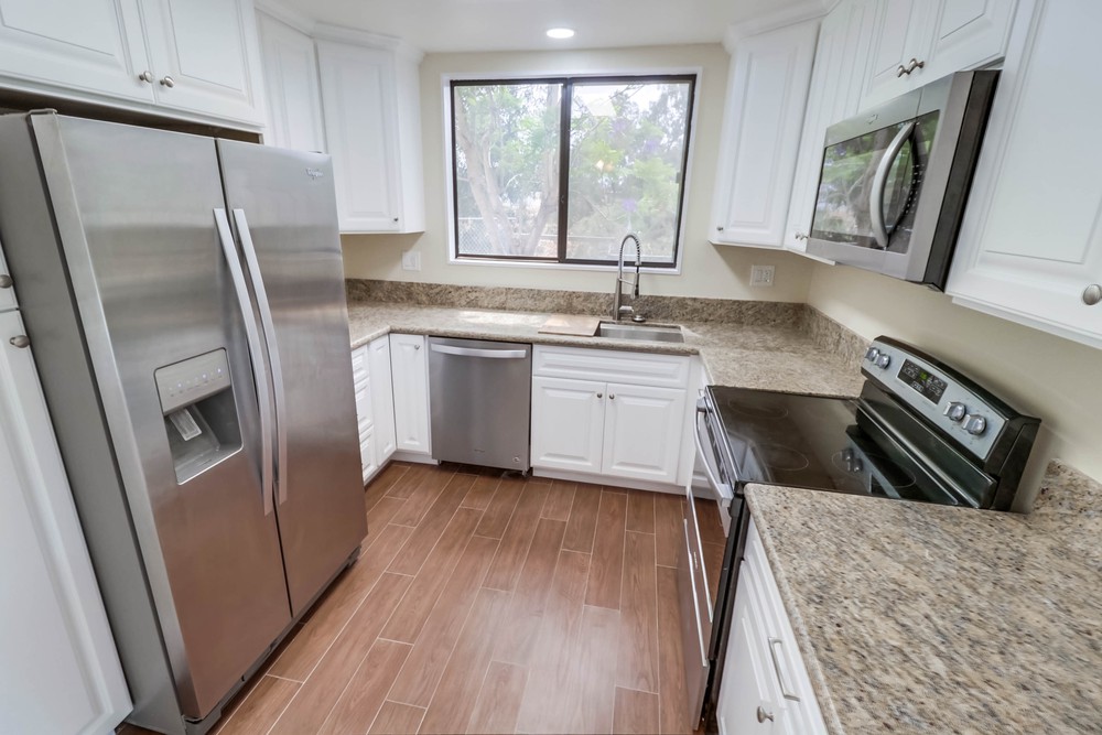 Virtual tour photo 17 of 38 for 5052 Capehart St