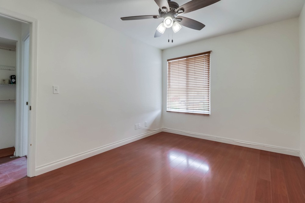 Virtual tour photo 26 of 38 for 5052 Capehart St
