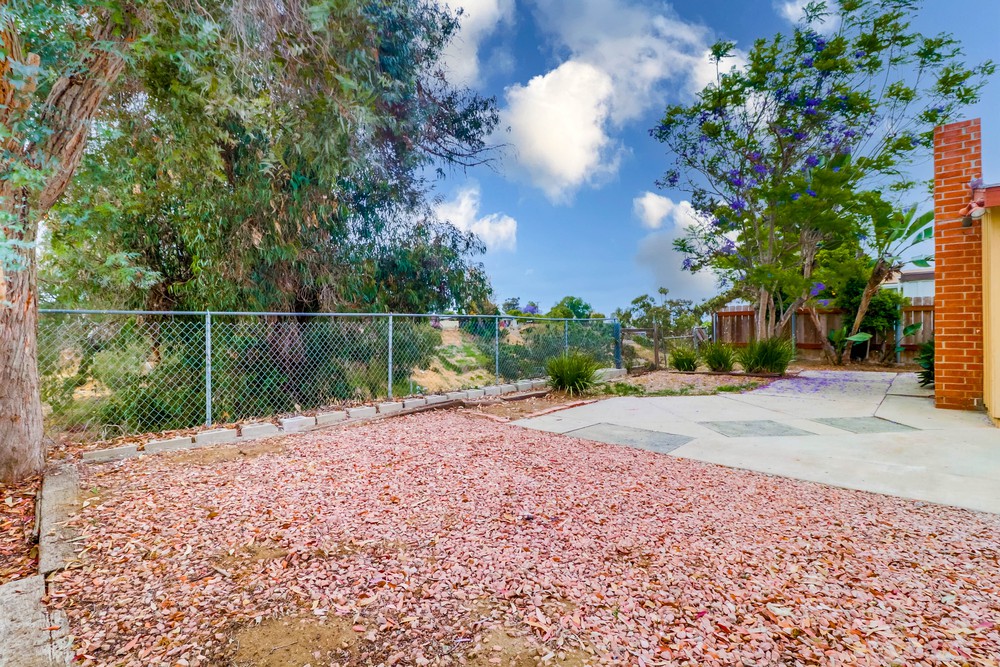 Virtual tour photo 31 of 38 for 5052 Capehart St