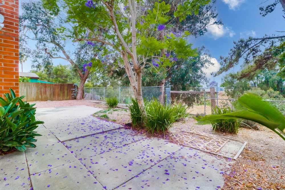 Virtual tour photo 33 of 38 for 5052 Capehart St