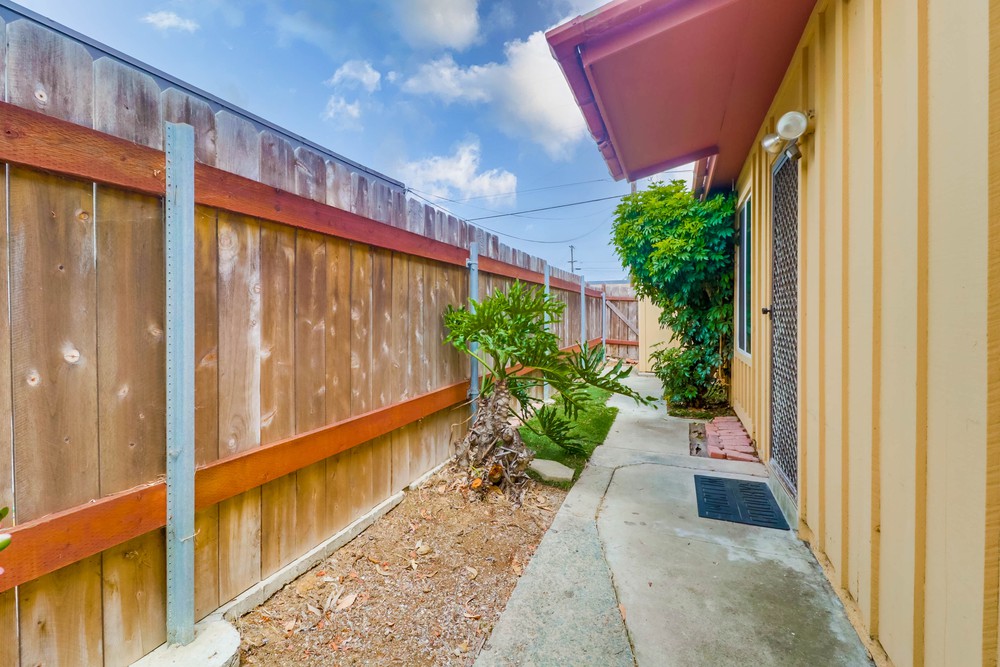 Virtual tour photo 37 of 38 for 5052 Capehart St