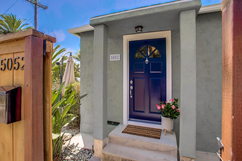 Virtual tour photo 7 of 33 for 5052 E Mountain View Dr