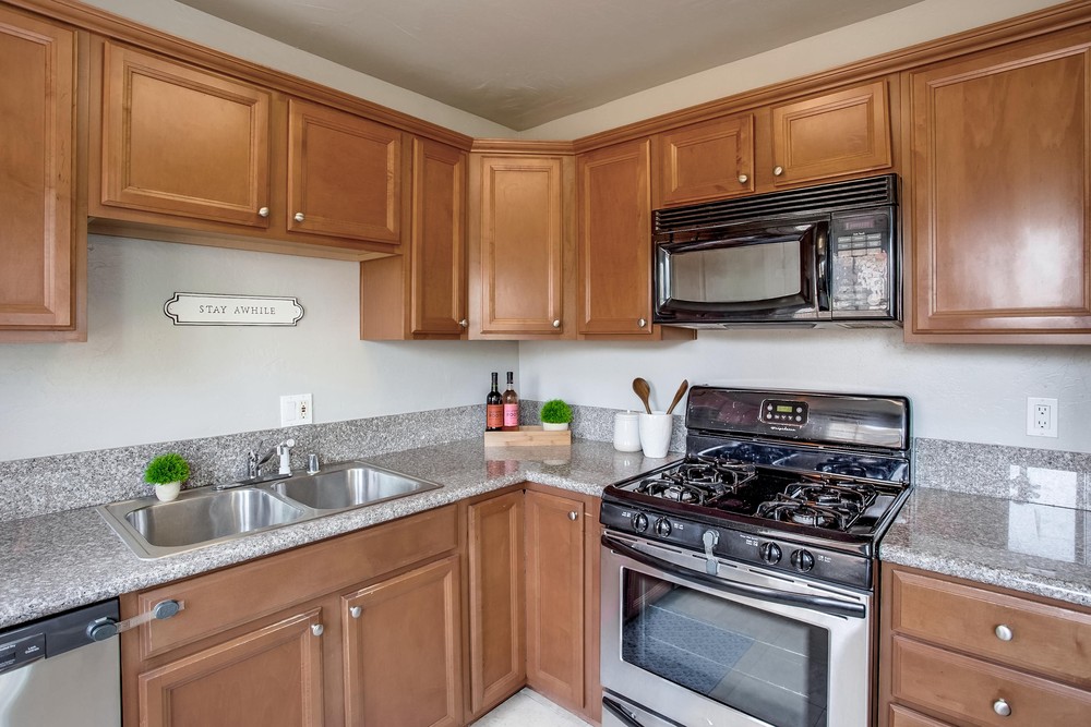Virtual tour photo 19 of 33 for 5052 E Mountain View Dr