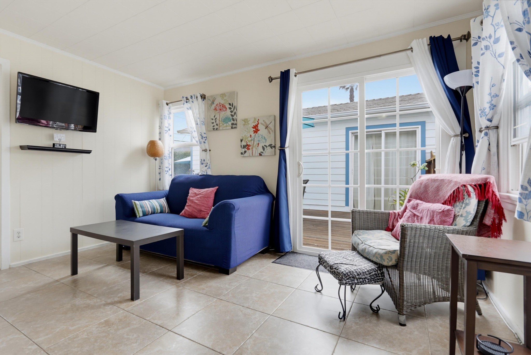 Virtual tour photo 5 of 43 for 5054 Muir Ave