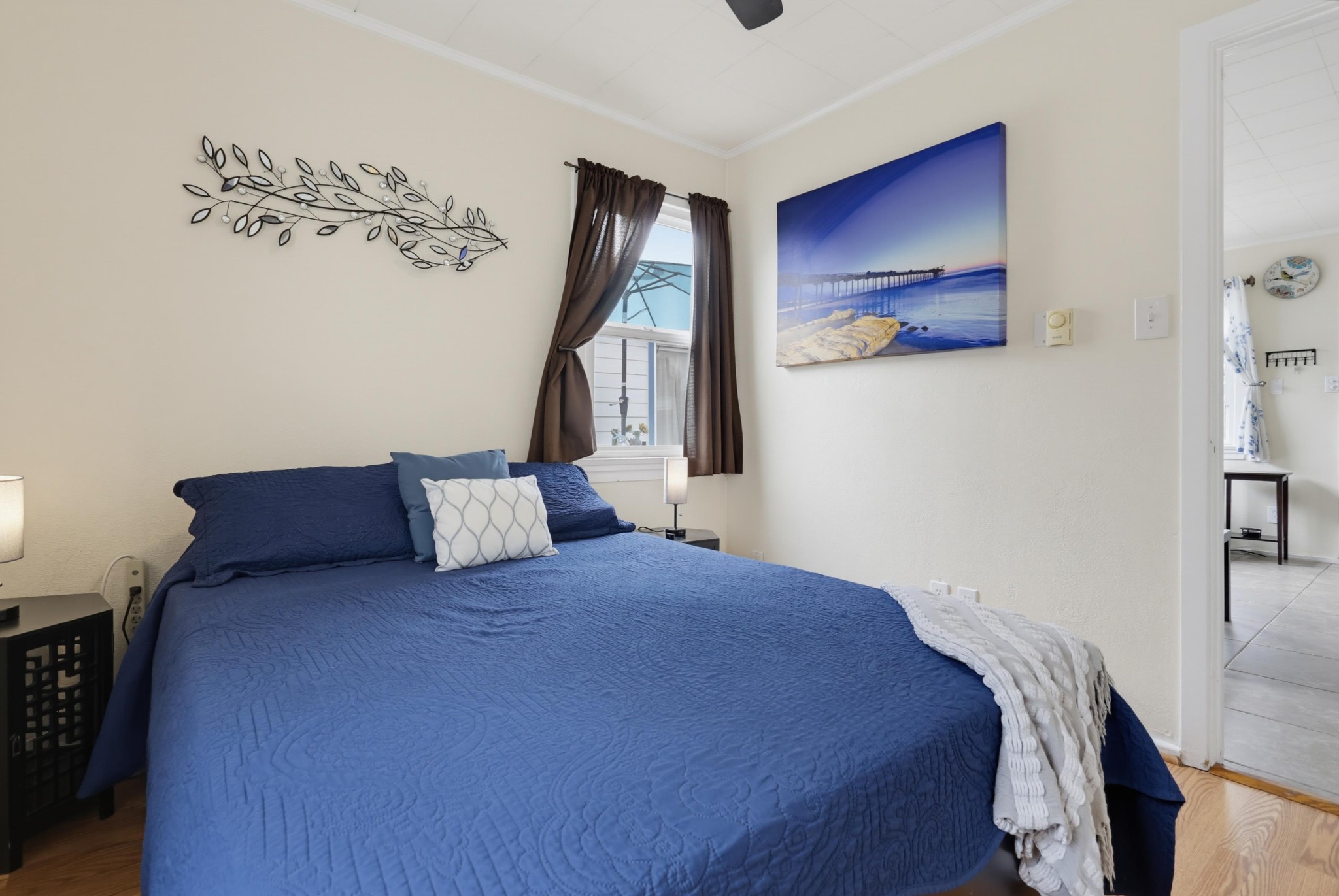 Virtual tour photo 15 of 43 for 5054 Muir Ave