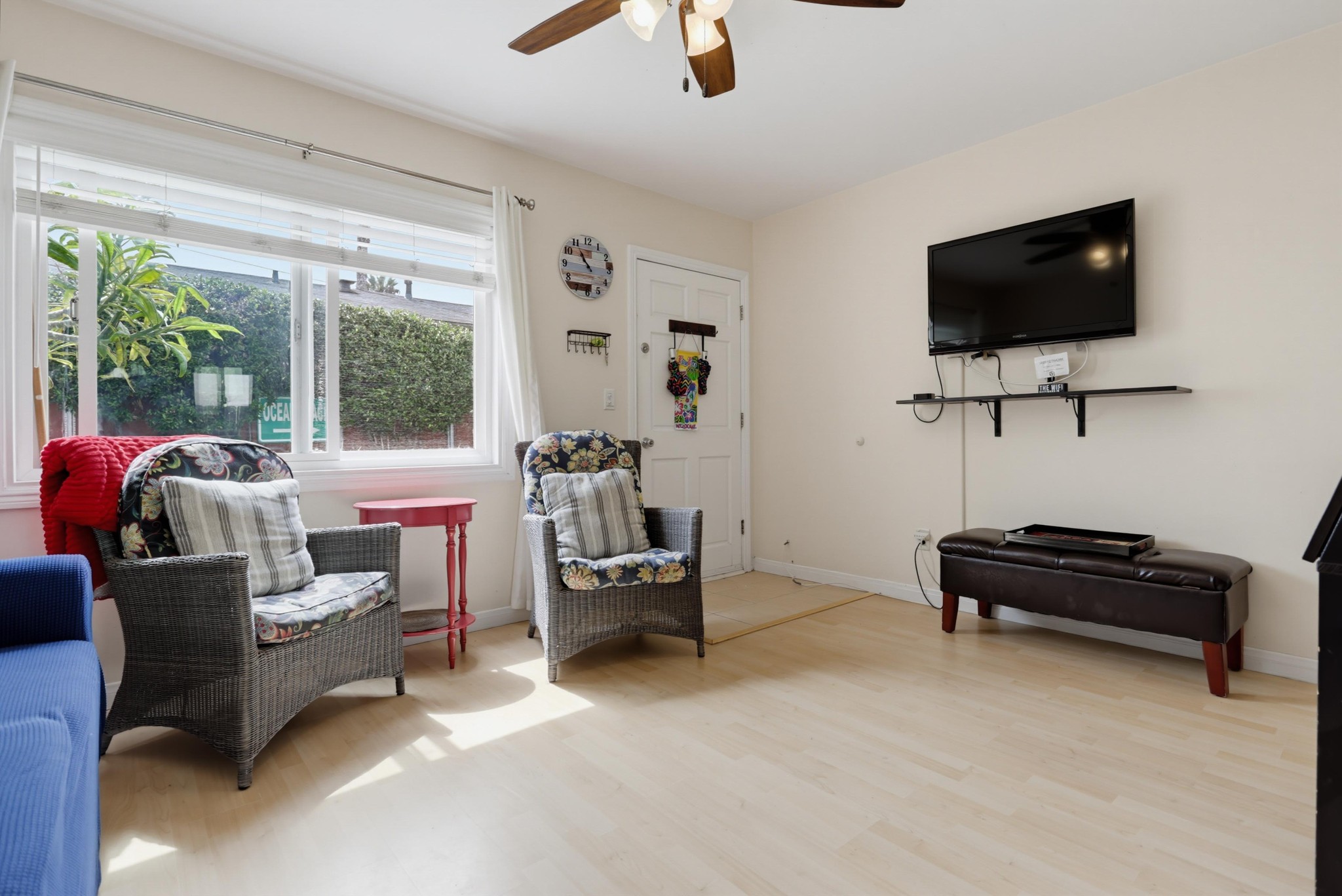 Virtual tour photo 28 of 43 for 5054 Muir Ave