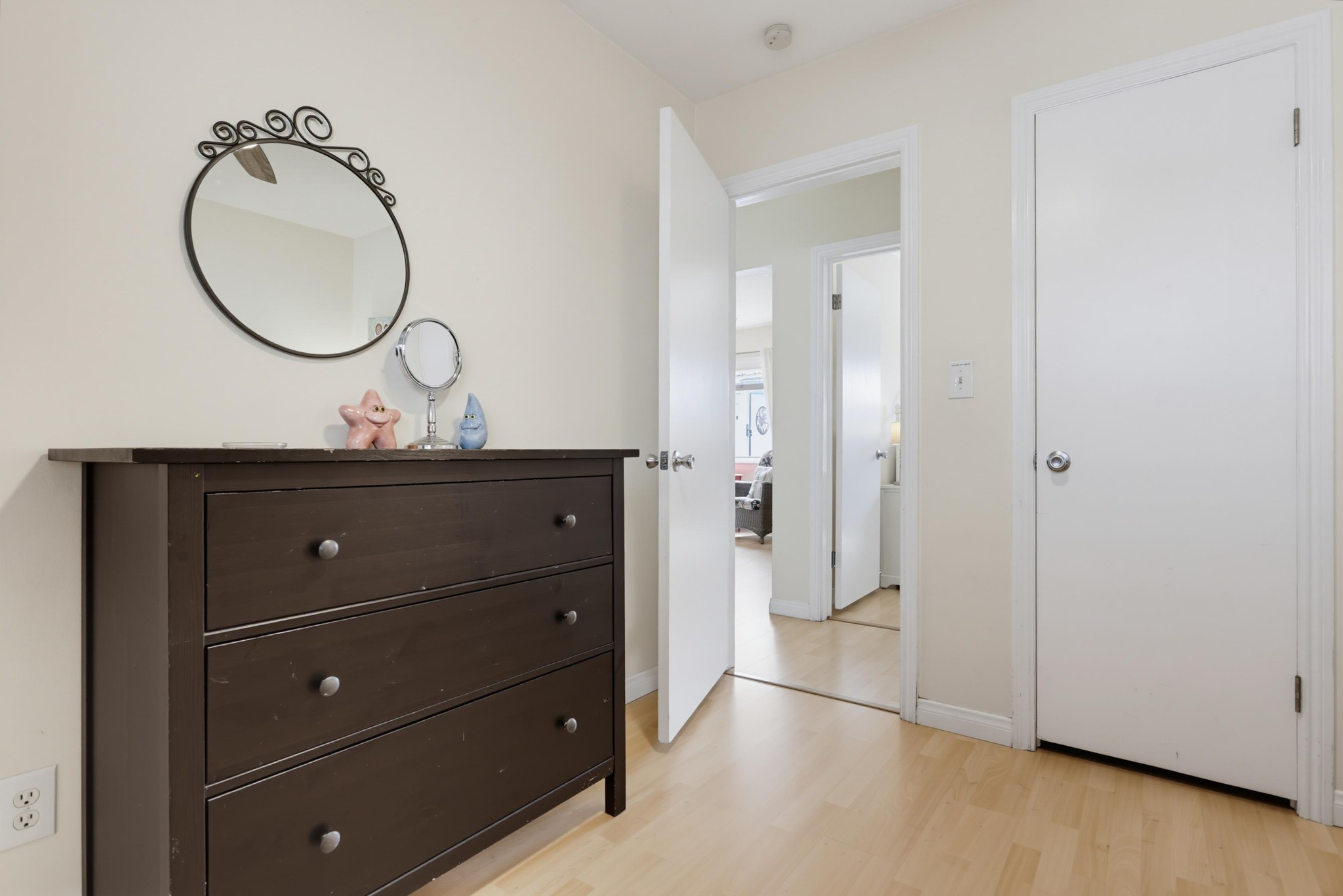 Virtual tour photo 41 of 43 for 5054 Muir Ave