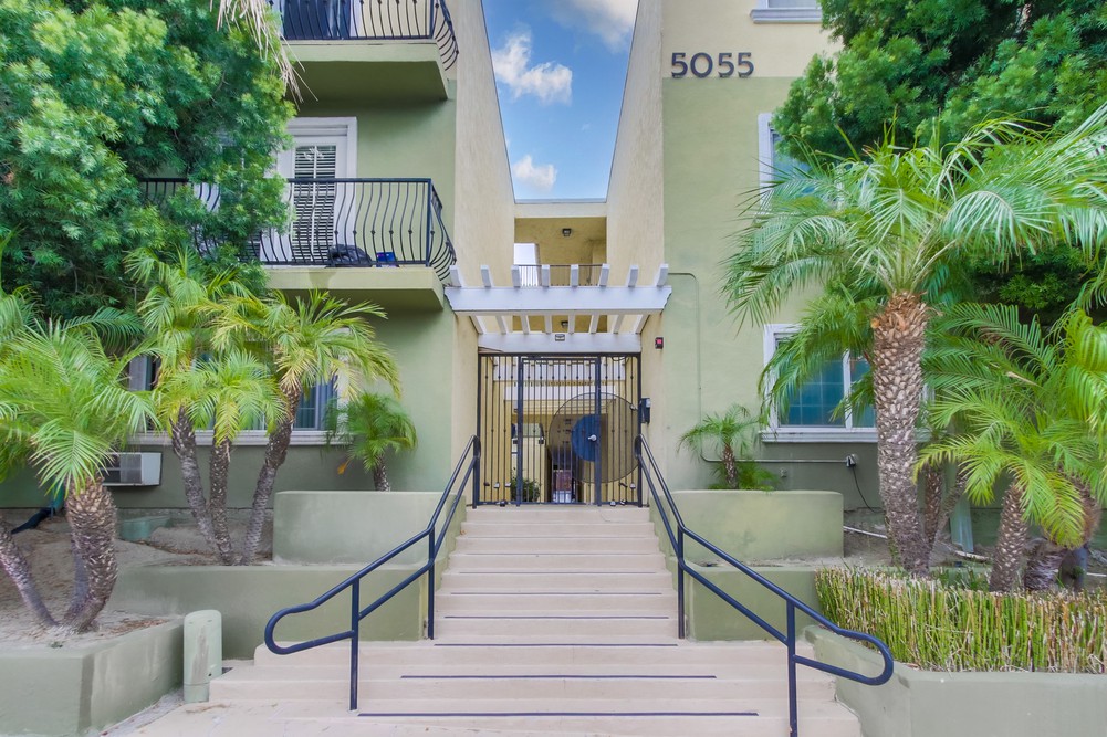 Virtual tour photo 3 of 42 for 5055 Collwood Blvd UNIT 107