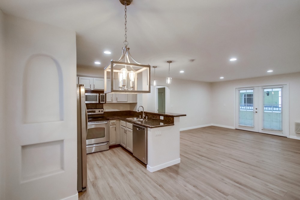Virtual tour photo 10 of 42 for 5055 Collwood Blvd UNIT 107