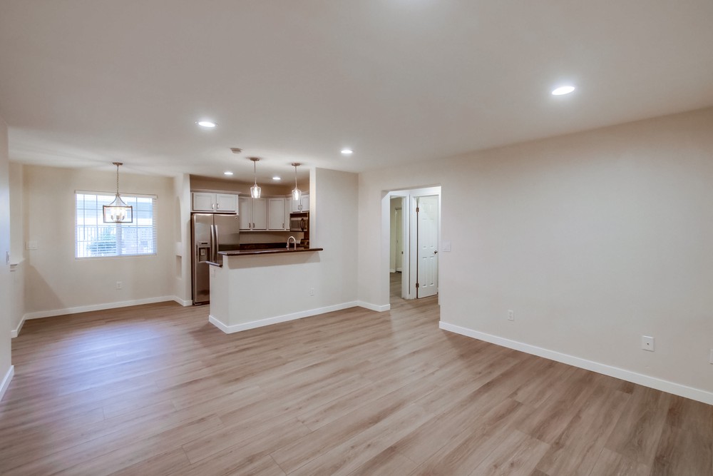 Virtual tour photo 12 of 42 for 5055 Collwood Blvd UNIT 107