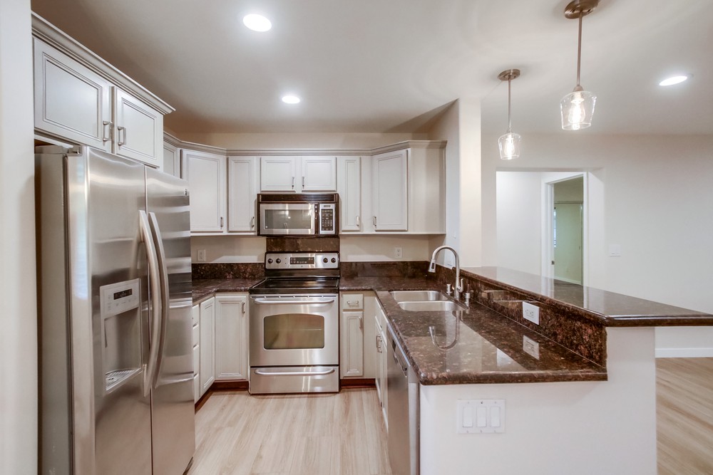 Virtual tour photo 18 of 42 for 5055 Collwood Blvd UNIT 107
