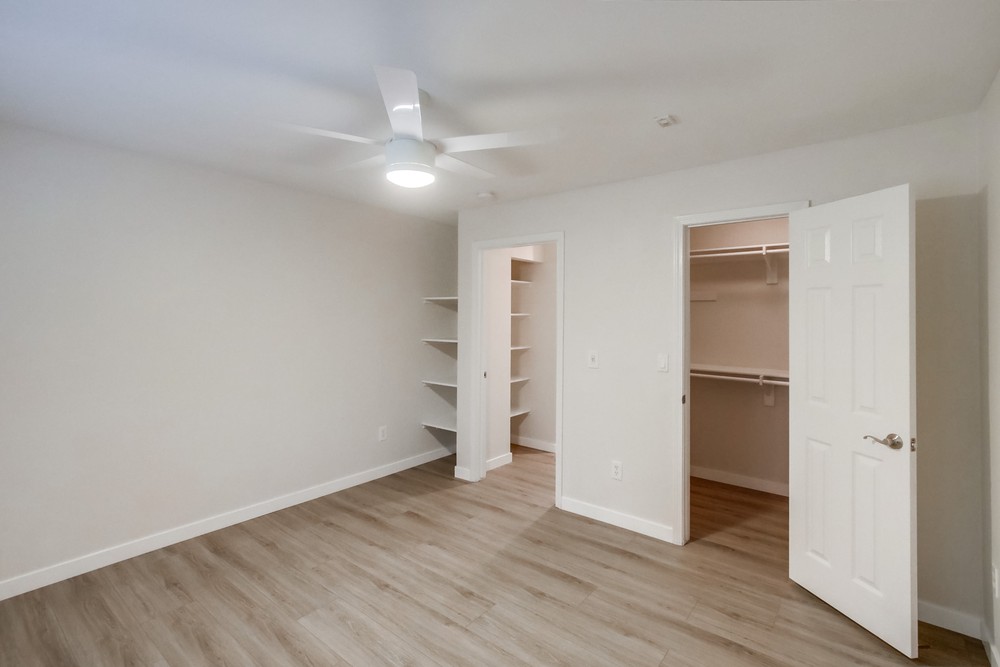 Virtual tour photo 27 of 42 for 5055 Collwood Blvd UNIT 107