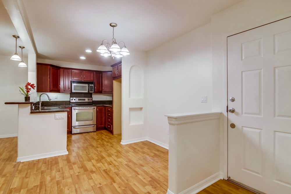 Virtual tour photo 15 of 39 for 5055 Collwood Blvd