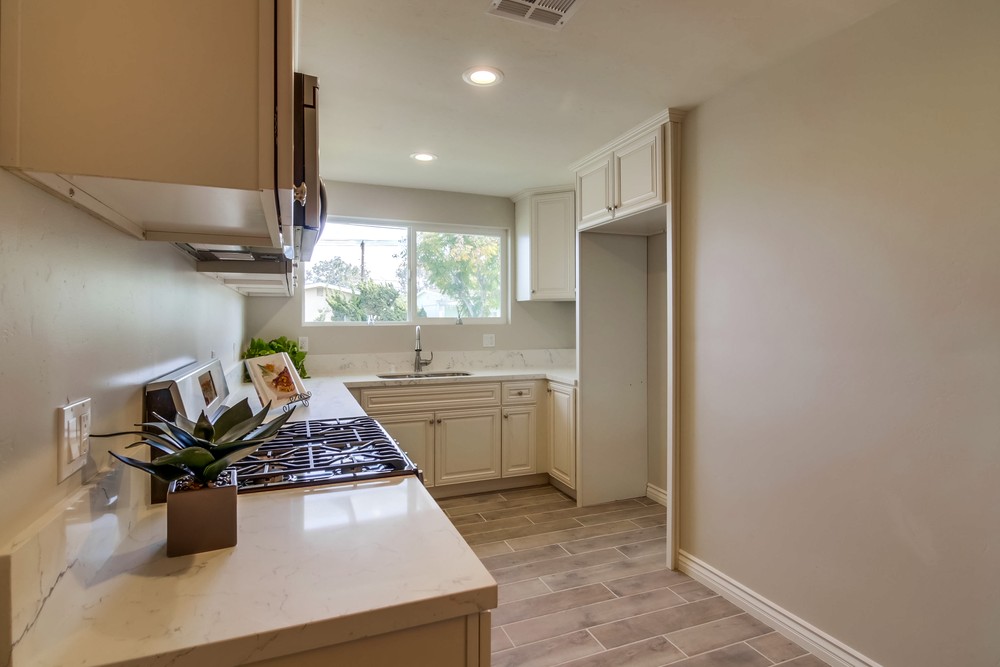Virtual tour photo 27 of 56 for 5056 Dawne St