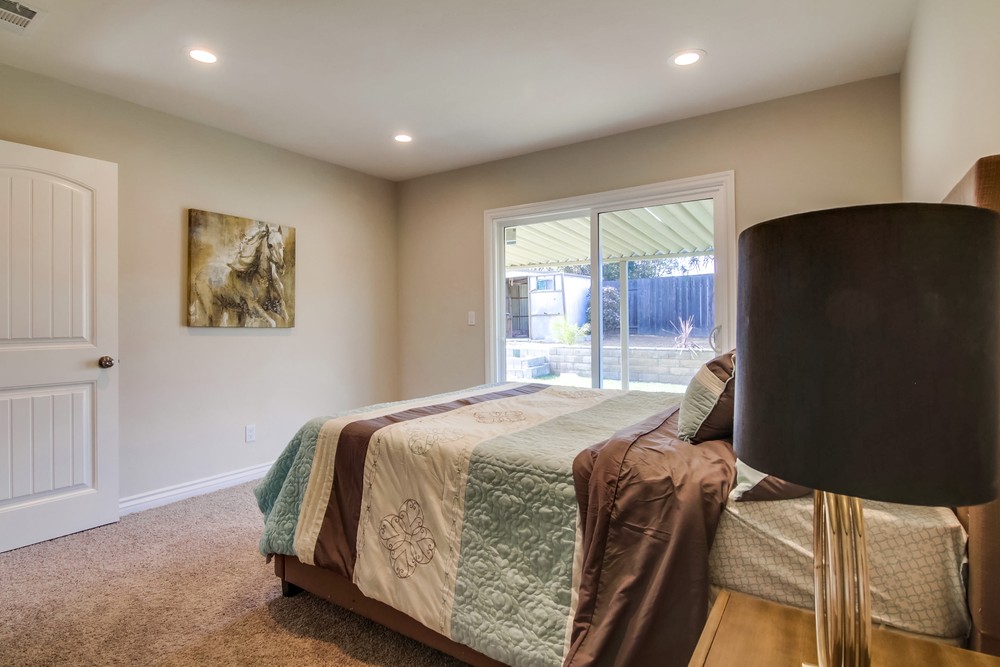 Virtual tour photo 31 of 56 for 5056 Dawne St